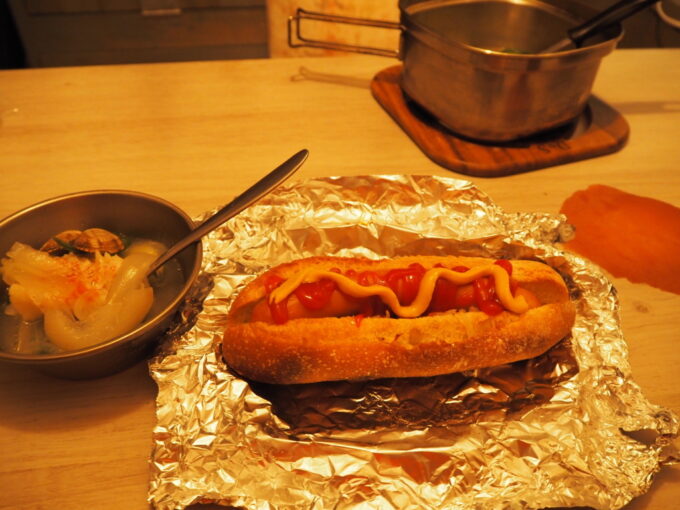 4月中旬那須温泉グランピングNenn（ネン）1泊目夕食自分で作るホットドッグ