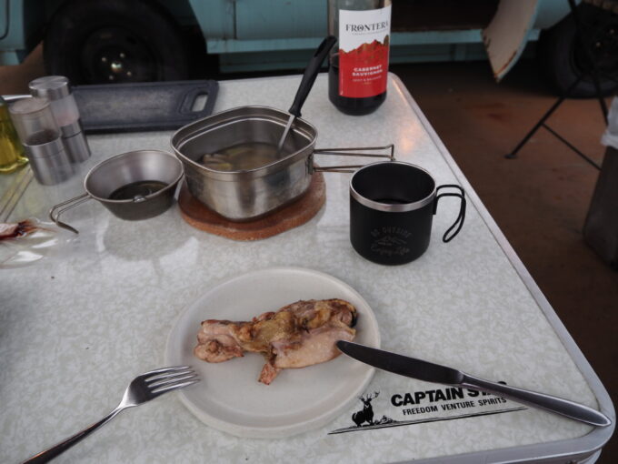 4月中旬那須温泉グランピングNenn（ネン）2泊目夕食国産鶏肉桜姫をバーベキューグリルでこんがりジューシーにロースト