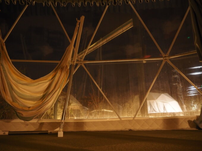 4月中旬那須温泉グランピングNenn（ネン）床暖房のきいたドームテントでひとり静かに過ごす夜