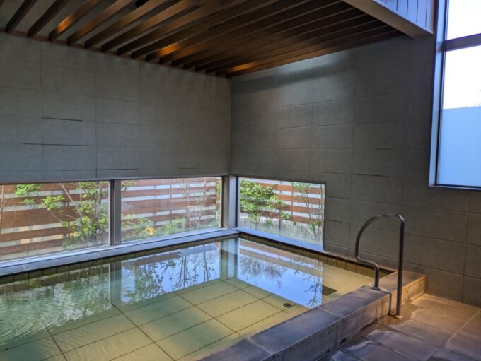 4月中旬那須温泉グランピングNenn（ネン）スパ棟に設けられた温泉大浴場