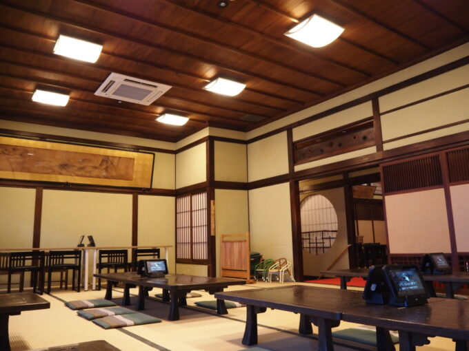 5月中旬26年ぶりの長崎浜町に位置する江戸時代創業の吉宗