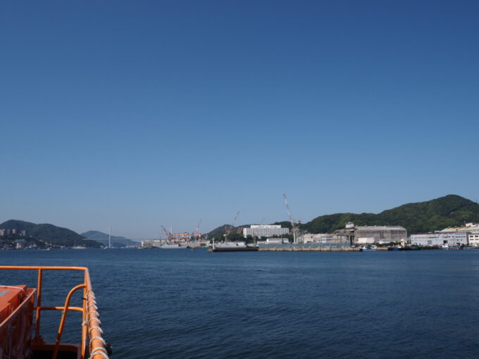 5月中旬26年ぶりの長崎軍艦島上陸クルーズ高島海上交通ブラックダイヤモンドは高島へと向け長崎港を出航