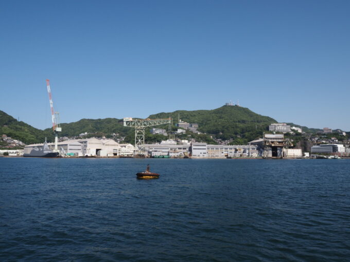 5月中旬26年ぶりの長崎軍艦島上陸クルーズ高島海上交通ブラックダイヤモンドから眺める世界遺産三菱長崎造船所ジャイアント・カンチレバークレーン