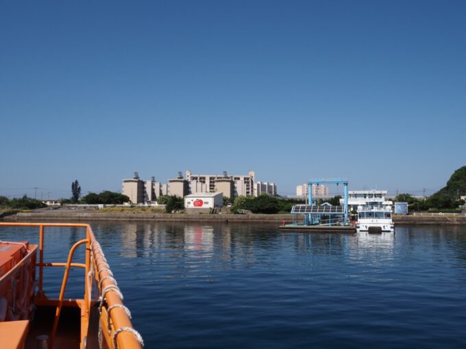 5月中旬26年ぶりの長崎軍艦島上陸クルーズ高島海上交通ブラックダイヤモンドは寄港地である高島へ
