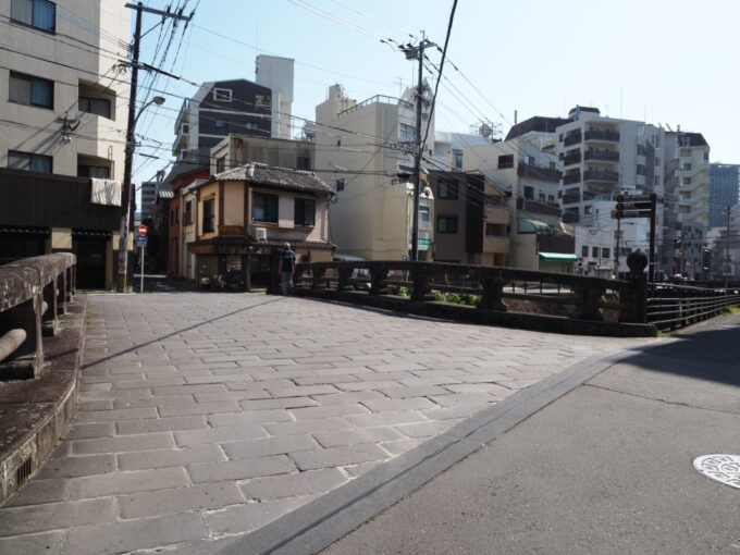 5月中旬26年ぶりの長崎新大工町電停で下車し亀山社中記念館へ