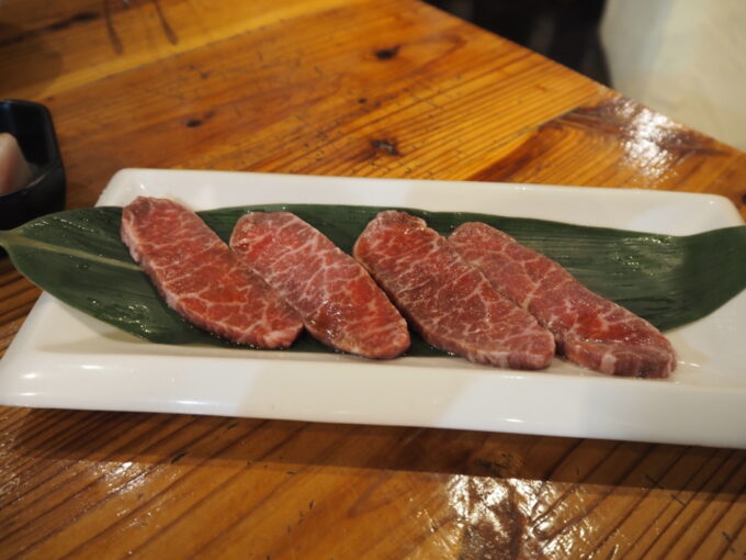 6月上旬いつもより半月早い八重山旅石垣島本格炭火焼肉わたなべ新生わたなべコース石垣牛ロース
