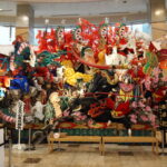 8月上旬八戸駅前ユートリーに展示された八戸三社大祭の荘厳な山車