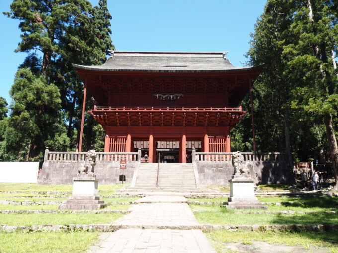 8月上旬夏の東北旅弘前岩木山神社楼門