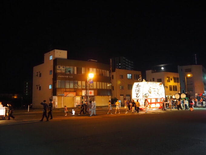 8月上旬夏の東北旅弘前ねぷた祭りの後特有の寂しさに身を任せる