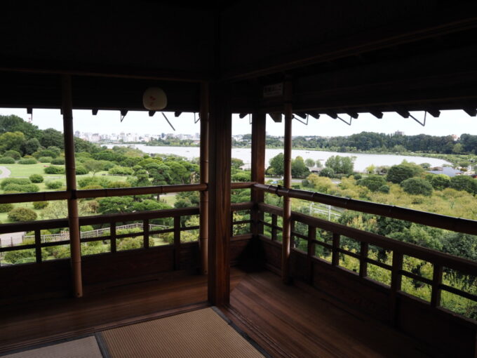8月末日水戸初めての偕楽園好文亭楽寿楼からの圧巻の眺望
